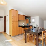 Obala Kralja Tomislava Iii Apartament