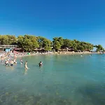 Obala Kralja Tomislava Iii Apartament