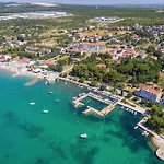 Obala Kralja Tomislava Iii Apartament *