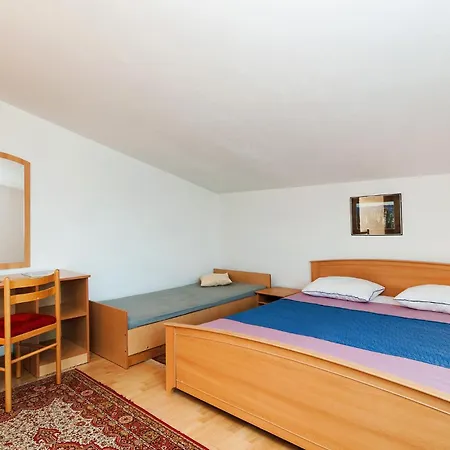 Obala Kralja Tomislava Iii Διαμέρισμα Sveti Filip i Jakov