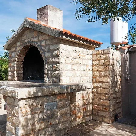 Front In Svfilip I Jakov