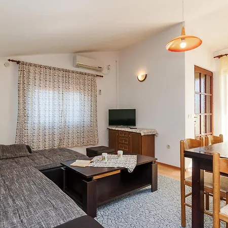 Front In Svfilip I Jakov Apartament Sveti Filip i Jakov