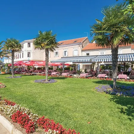Front In Svfilip I Jakov Apartament *