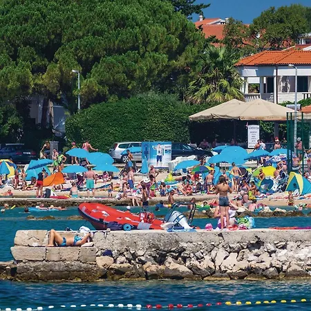 Obala Kralja Tomislava Iii Διαμέρισμα Sveti Filip i Jakov