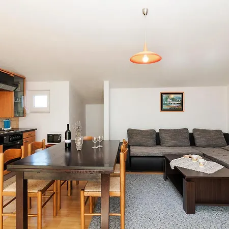 Apartament Front In Svfilip I Jakov *