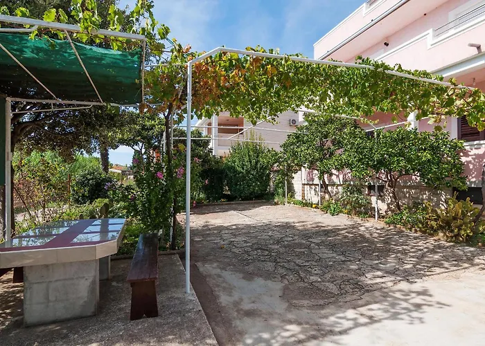 Apartment Obala Kralja Tomislava Iii *