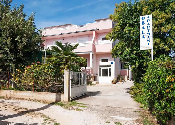 Obala Kralja Tomislava Iii Apartment